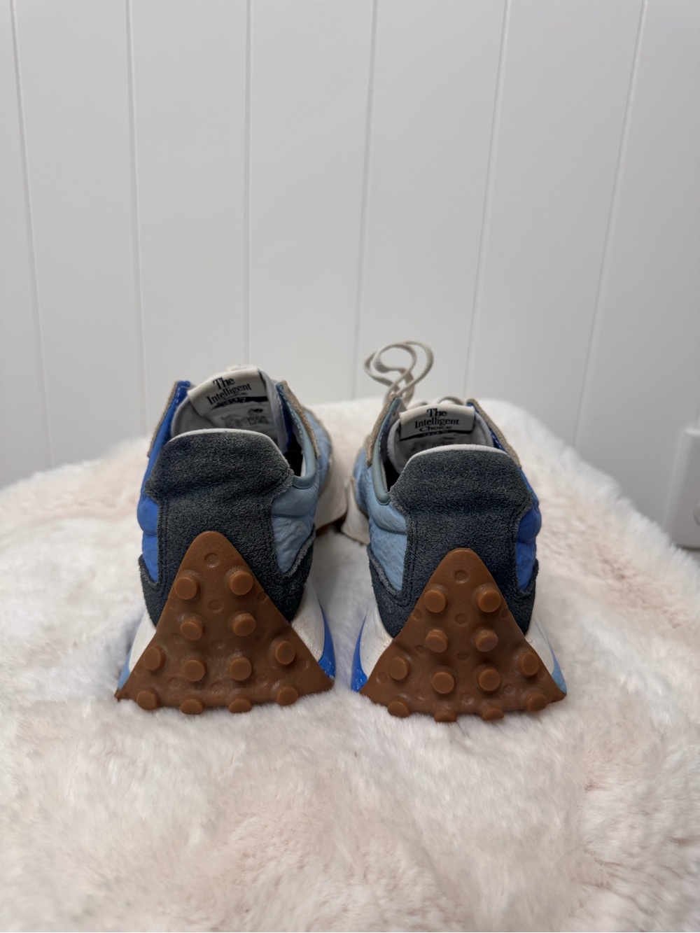 New Balance Light Blue & Tan Trail-Inspired Sneakers - Picture 3 of 8